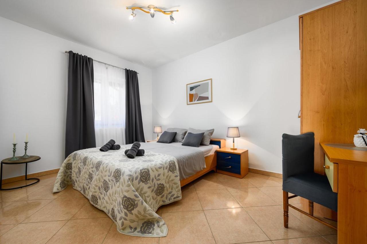 Bozica House With Apartments Murine Екстериор снимка