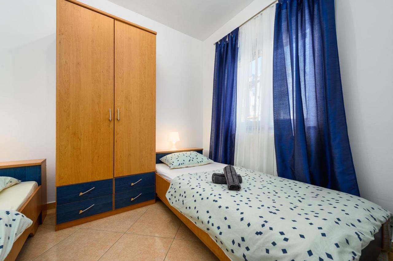 Bozica House With Apartments Murine Екстериор снимка
